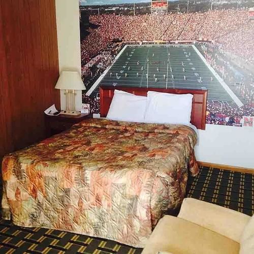 Big 12 Motel Broken Bow Exterior photo